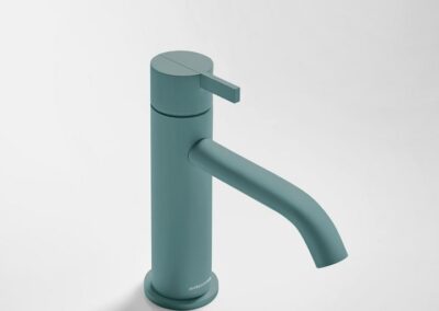 07 al showroom 2023 10 19 essentia laccato bianco 03 era glaciale 1698247073814