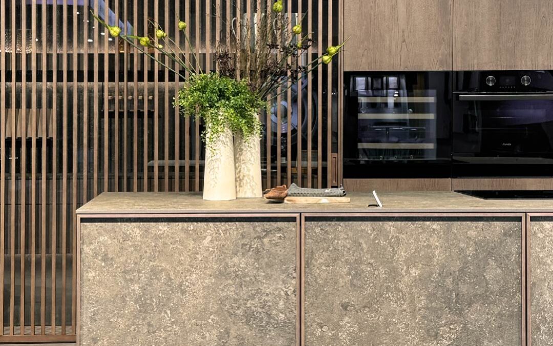 El regreso del estilo enmarcado: que está volviendo a las cocinas modernas