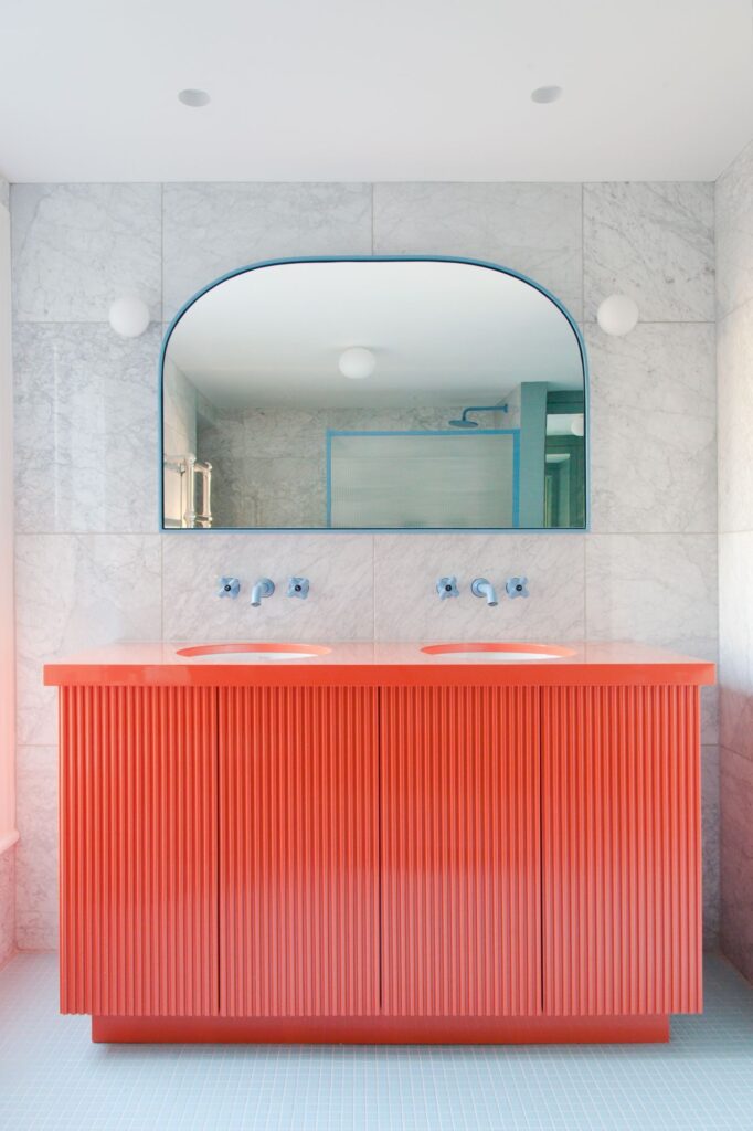 muebles de bano con color